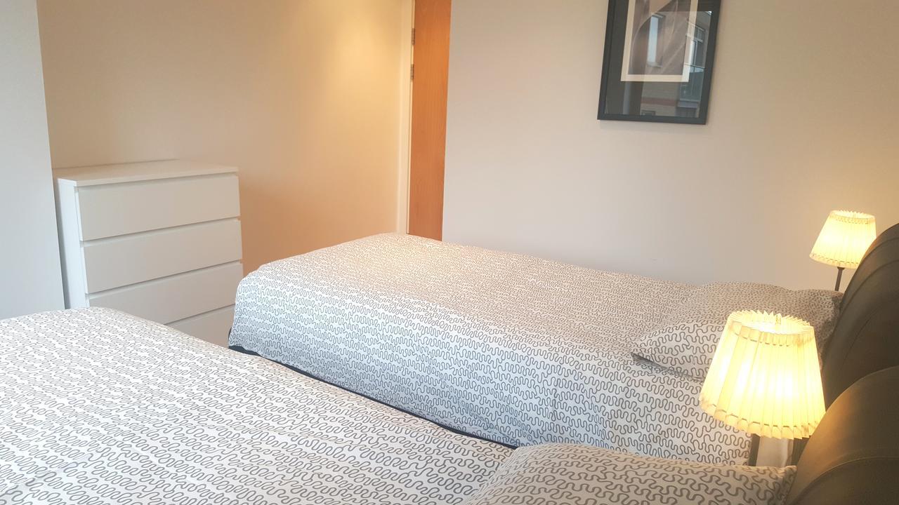 East Croydon Apartments - Just 3 Mins Walk To East Croydon Station Phòng bức ảnh