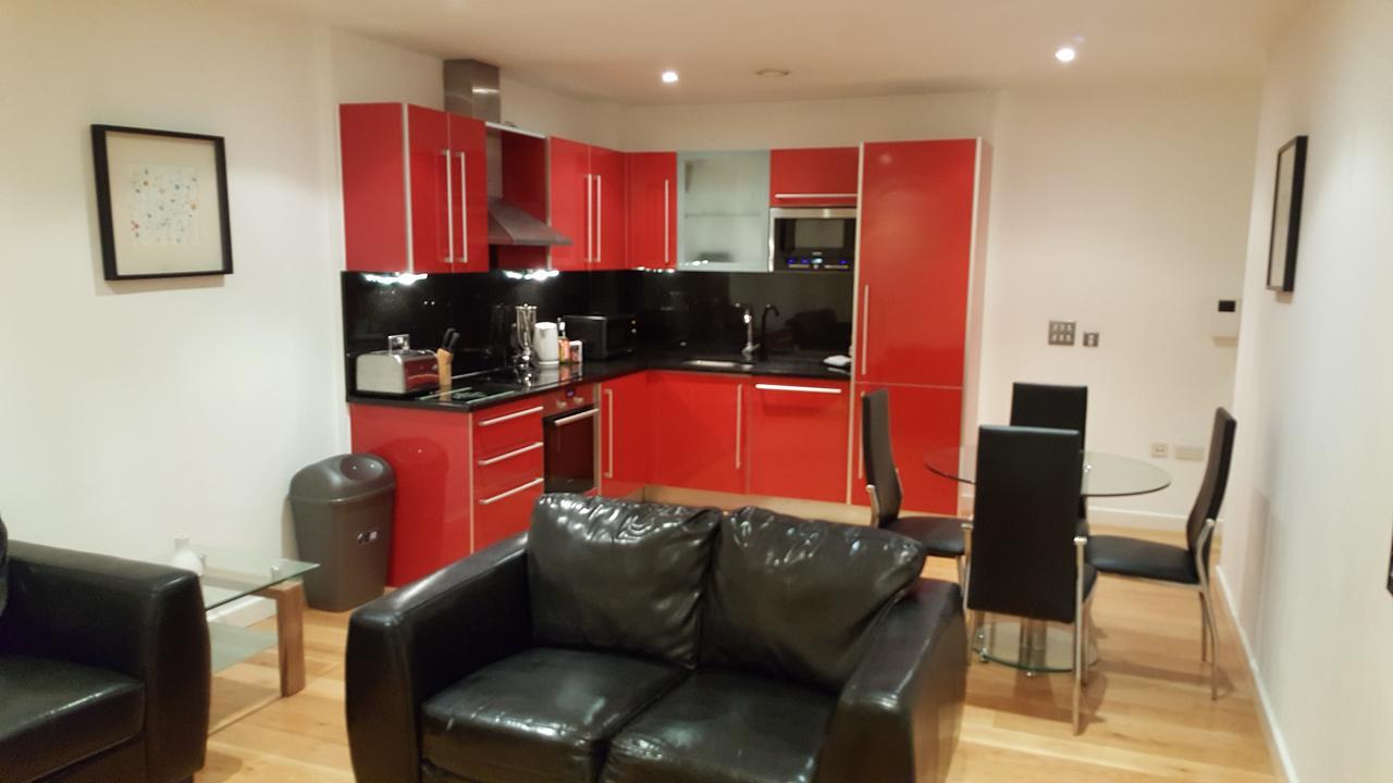 East Croydon Apartments - Just 3 Mins Walk To East Croydon Station Phòng bức ảnh